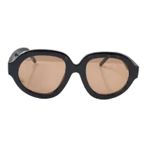 عینک آفتابی زنانه loewe 6175 - غیر اصل