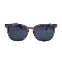 عینک آفتابی مدل Salvator ferragamo 1015 - غیر اصل