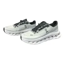 کفش QC