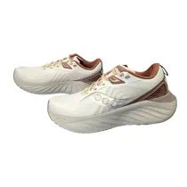 کفش saucony